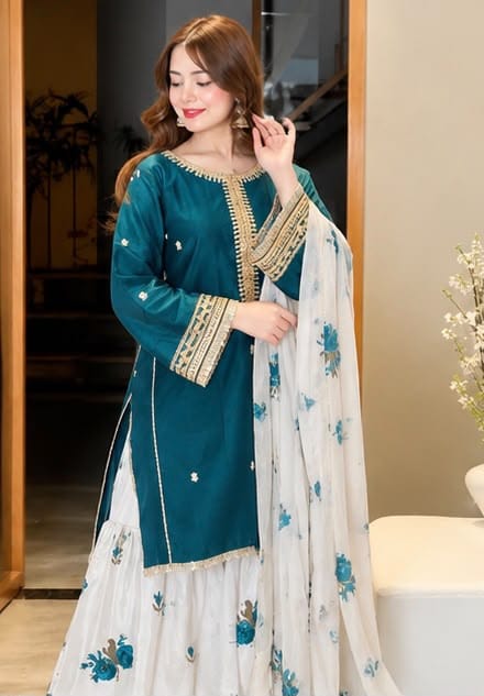 Dhannak Zinc Embroidered 3Pc Unstitched AF3036